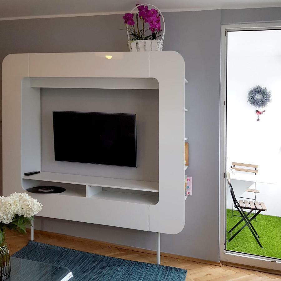 Deluxe Widok 24 Apartment Варшава Экстерьер фото
